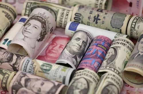 美元黄金原油均进入震荡周期，短期内看不到趋势性交易机会
